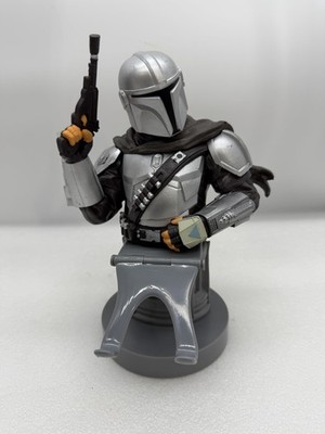 Mandalorian Gaming Cable Guys Original Phone & Controller Holder Character Stand