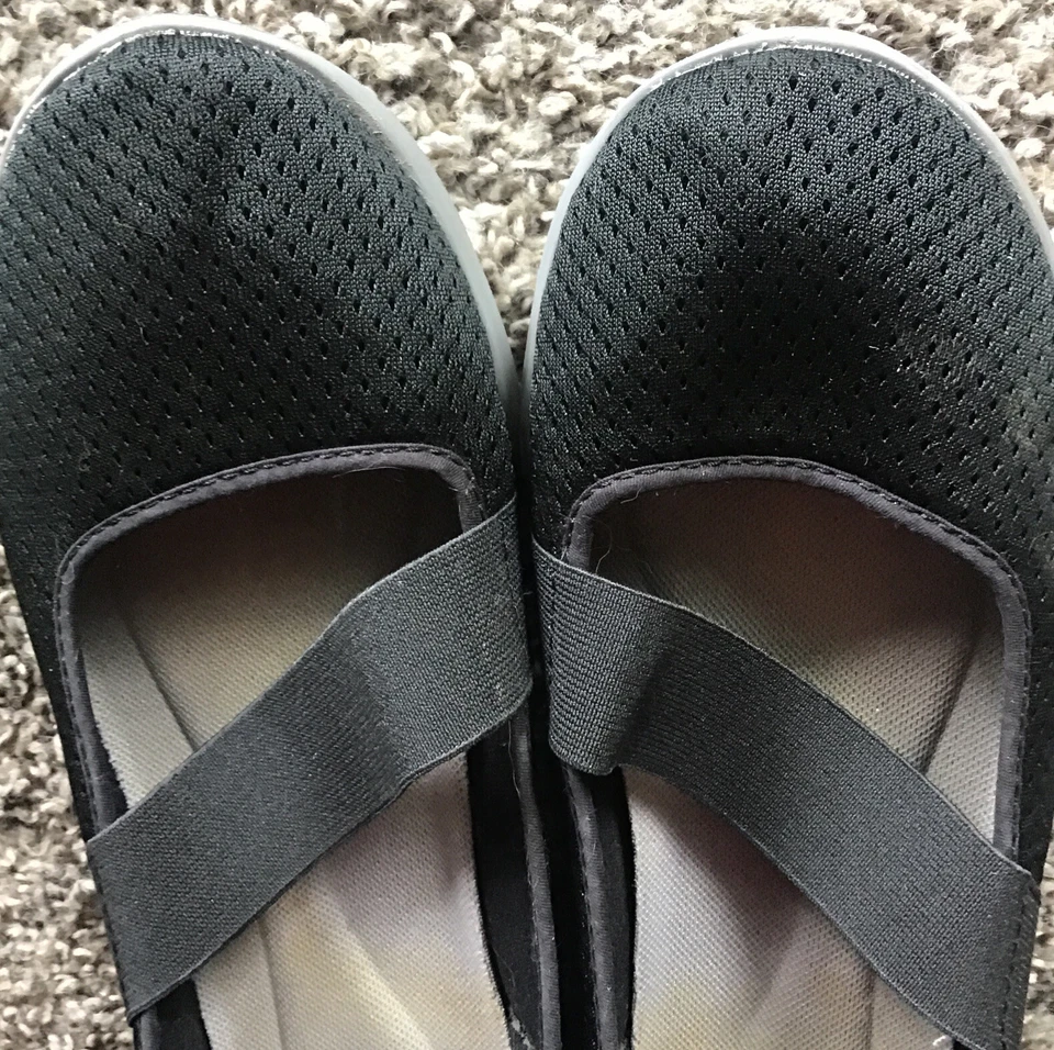 Crocs LiteRide Mary Jane Black  Womens Comfort Shoes Size 6 - Image 2 of 4