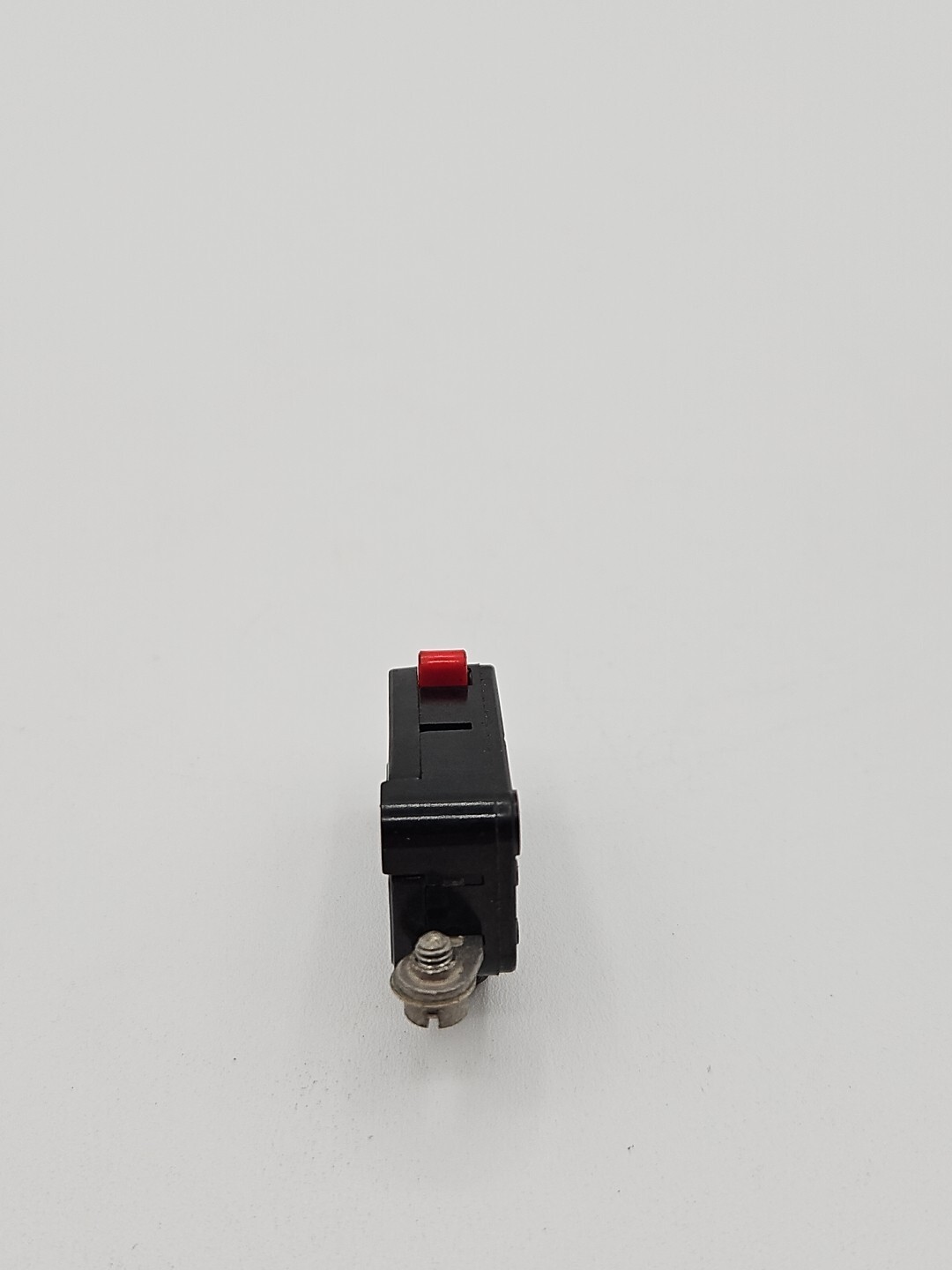 ROLLS ROYCE & BENTLEY MICRO SWITCH (UD17968)