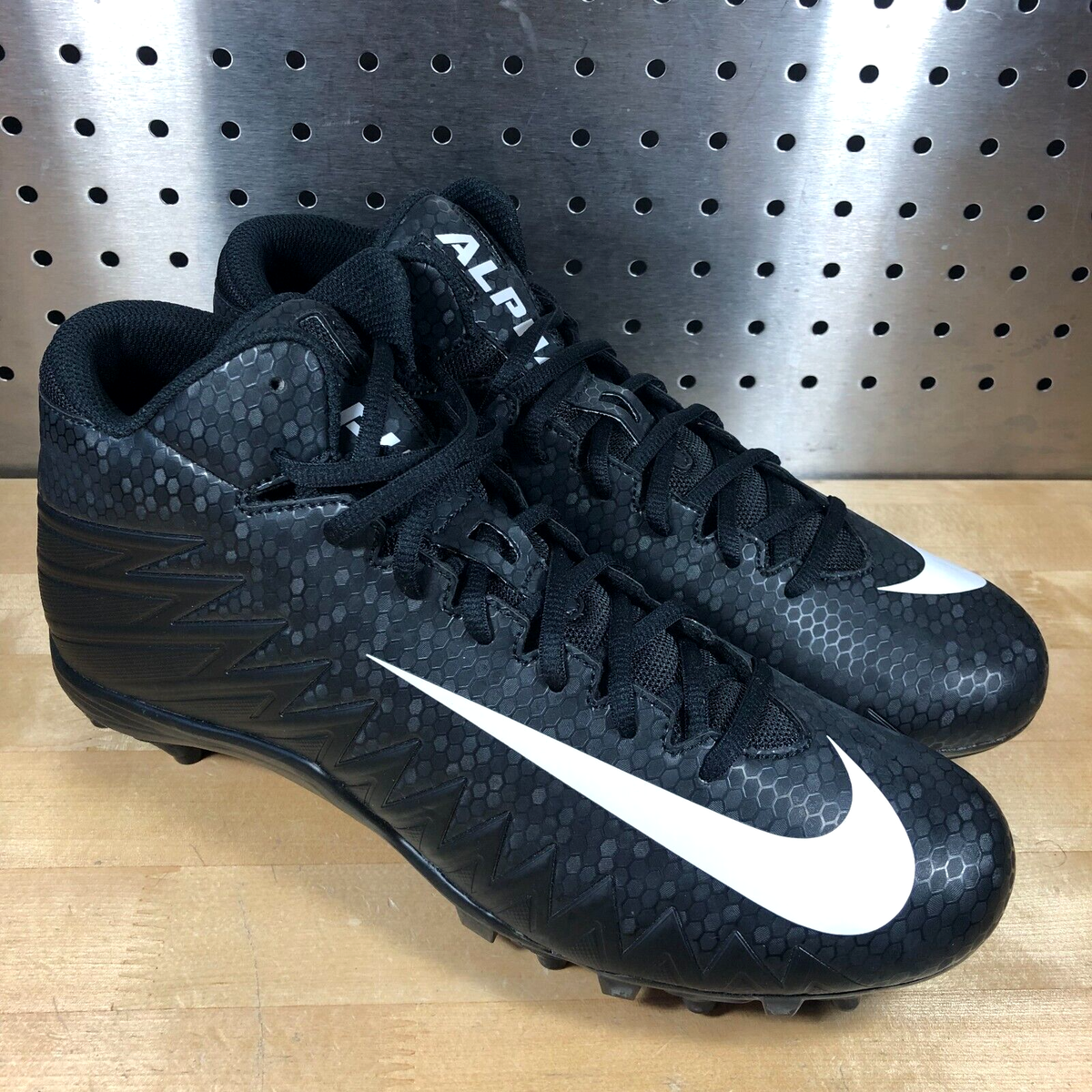 Nike Men's Alpha Menace Varsity Mid Football Shoes 880137-011 Black White  Sz 11 | eBay