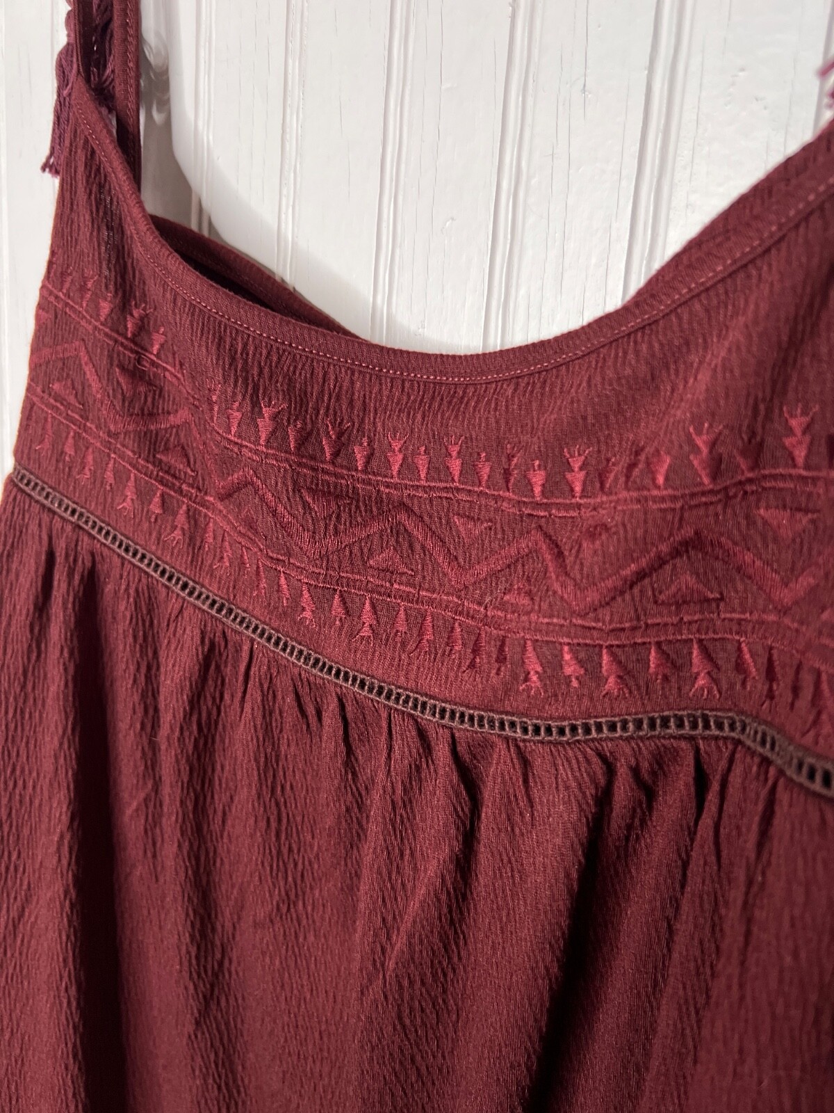 Indigo Threads Co Womens TOP 2X Boho Burgandy Red  Embroidered Tassled Cool