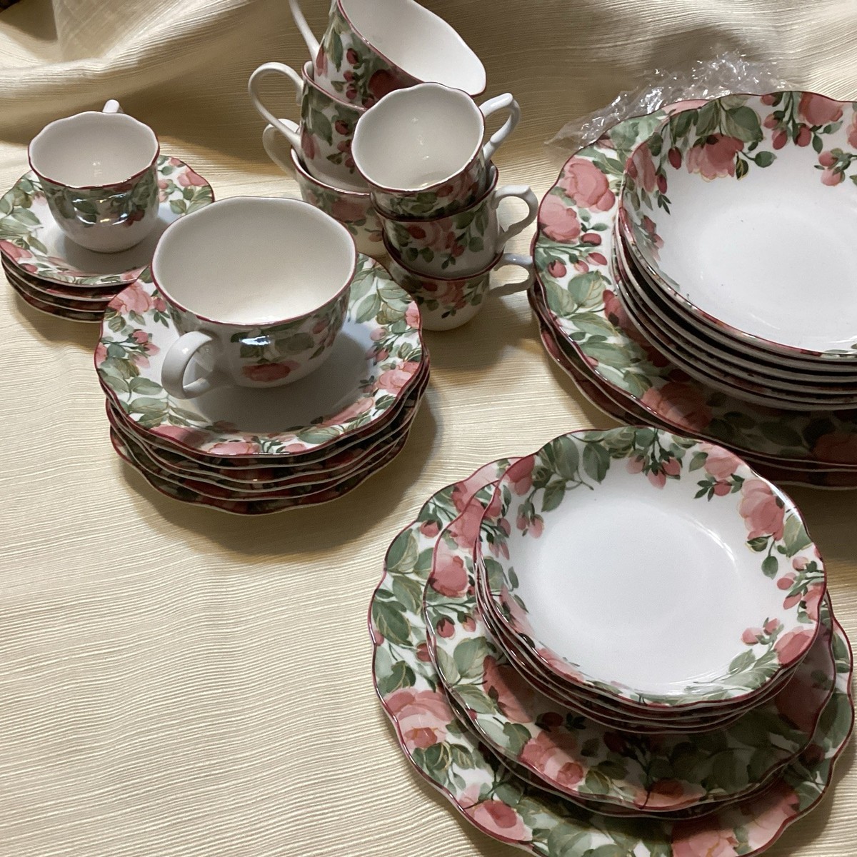 NIKKO FINE TABLEWARE 食器セット 5客セット Nikko Fine Tableware (33) PCS Precious pattern Japan Floral MINT