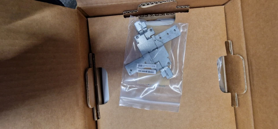  CISCO AIR-CAP3602I-E-K9 802.11n CAP w/CleanAir 4x4:3SS  - Immagine 4 di 4