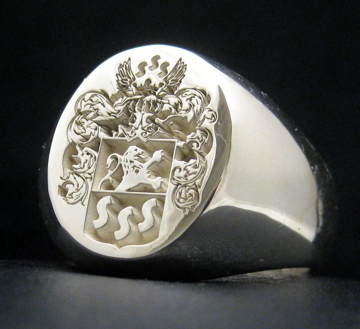 Crest engraving hot sale