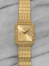Vintage Piaget Ref 488068 1980s Diamond Champagne Dial Manual Wind 18K Yellow G