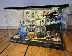 LEGO 7094 Royal Castle Shop Display Display Case Castle Store Knights Vintage EOL