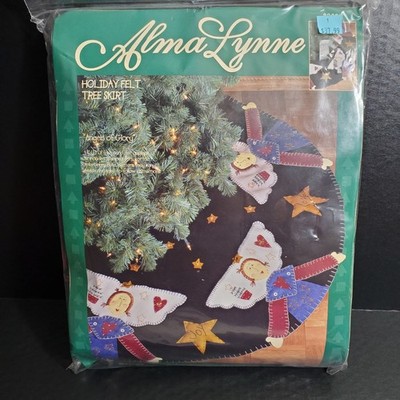 Bucilla Alma Lynne Angels of Glory Felt Christmas Tree Skirt Kit 44'' NOS 83805