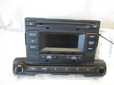 2017 2018 Hyundai Elantra AM FM Radio Receiver OEM