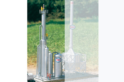Piko 62047 G Scale Refinery Cracking Plant Kit