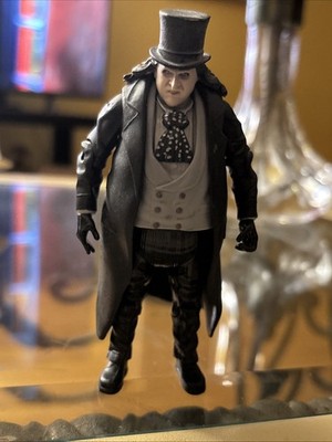 DC Comics Multiverse Batman Returns - The Penguin 3.75'' Loose Figure