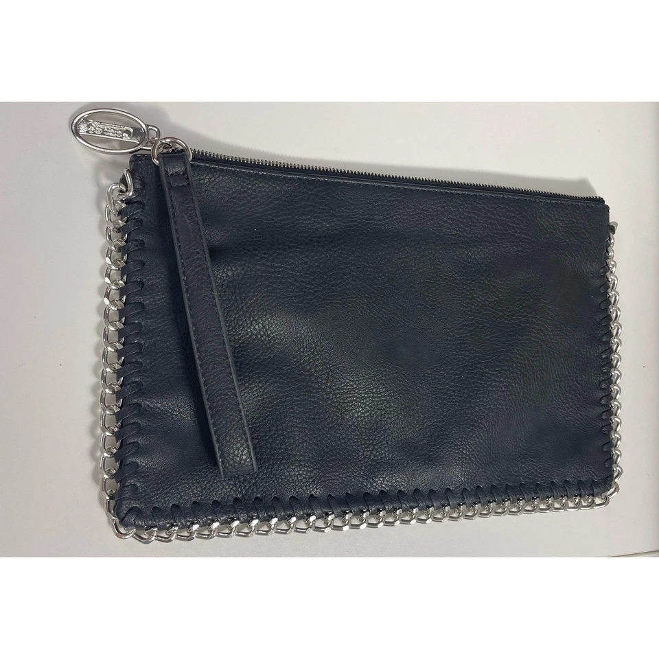 Muñequera sin asas retro Carlos Santana de cuero suave negro y borde de cadena plateada  Foto 2 de 4