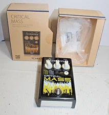 TC Helicon CRITICAL MASS Vocal Effects Pedal LN