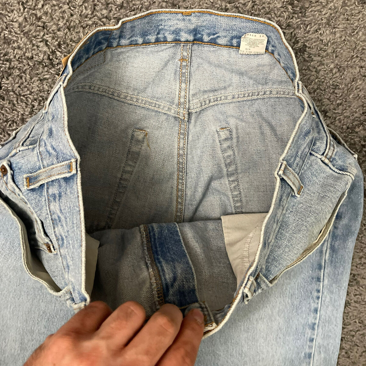 Vintage Levis 505 Regular Fit Light Wash Distressed Made In Vintage Levis 505 Regular Fit Light Wash Distressed Made In