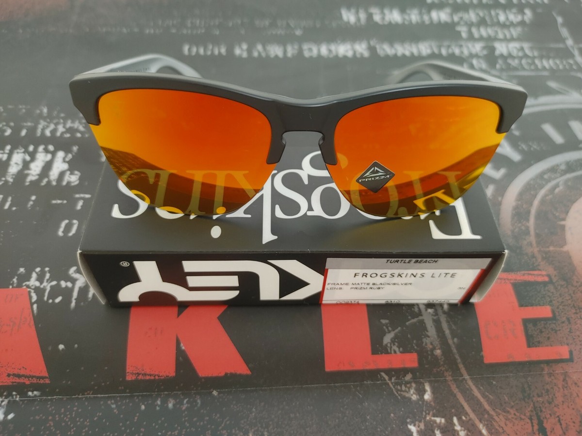 Oakley Turtle Beach Frogskins Lite Matte Black / Silver Prizm Ruby