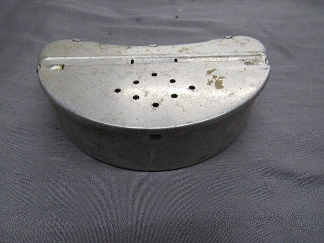 Vintage Beltline Belt Bait Box-Silver Unmarked