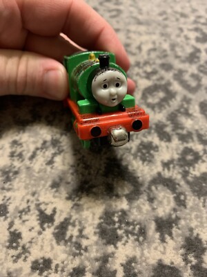 Thomas & Friends :: 2002 magnetic diecast train Take Along Coal Dust Accident