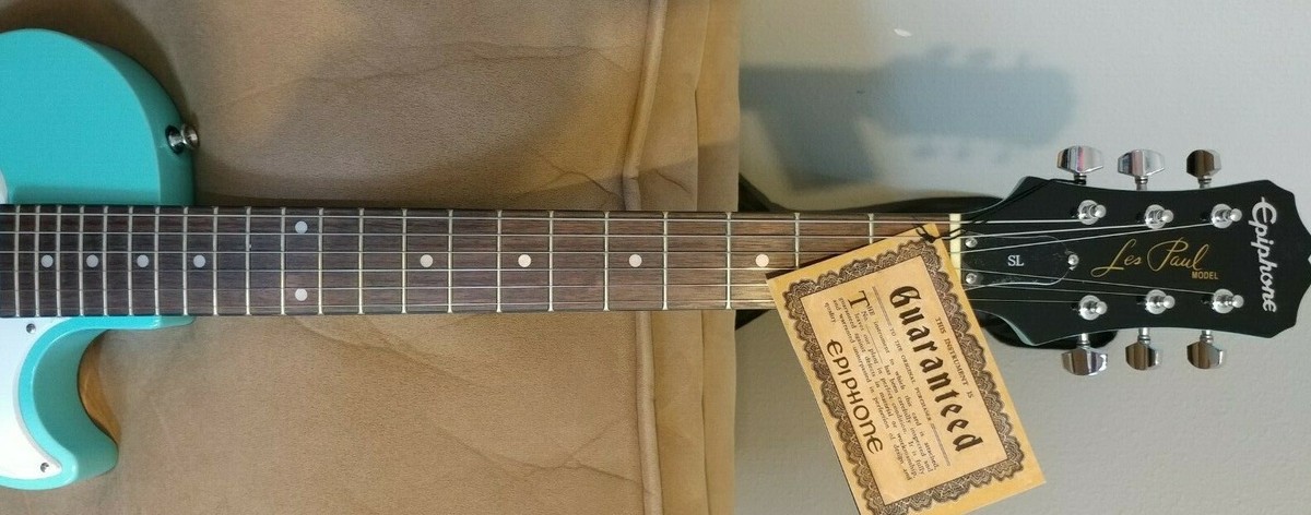Epiphone Les Paul SL Bundle Player Pack Pacific Blue. Brand