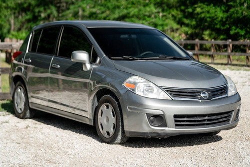 2012 Nissan Versa 1.8 S 4dr Hatchback 6M