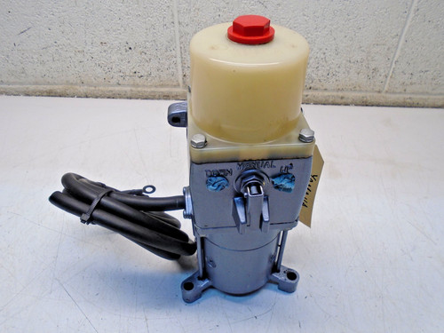 P2 Yamaha Stern drive trim tilt lift hydraulic pump 4.3L 6T4-4308A-00-EK
