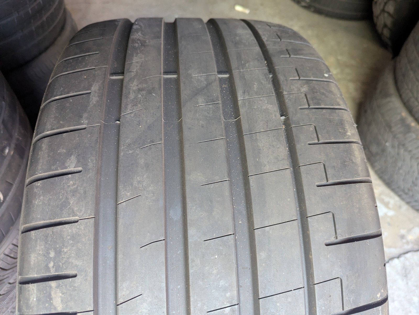 325/30ZR23 ( 109Y ) PIRELLI PZERO PZ5 L ELECT ( LAMBORGHINI )