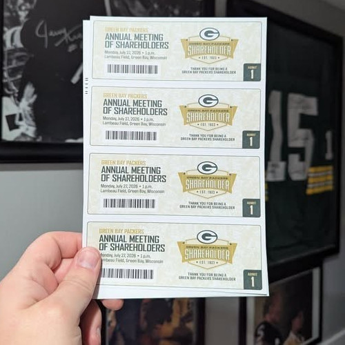 TWO GREEN BAY PACKERS STOCK STOCKHOLDERS ANNUAL MEETING TICKETS 7/27 BE THERE!