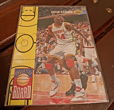 NBA 1993-1994 Upper Deck  #425 Hakeem Olajuwon Houston Rockets  HOF Nice Card!! 