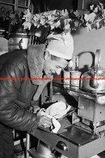 F010319 Christmas Dinner in RAF base 1940 WW2