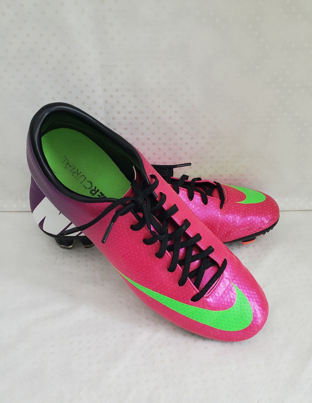nike mercurial size 9.5