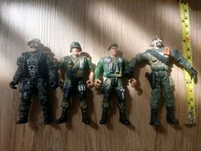 CHAP MEI  Military/Army Action Figues And 1 Lanard Soldier 