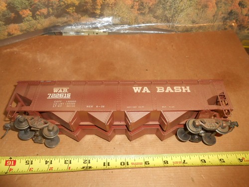Vagón tolva diecast Wabash calibre O de 2 rieles 722615 | Condition: Used