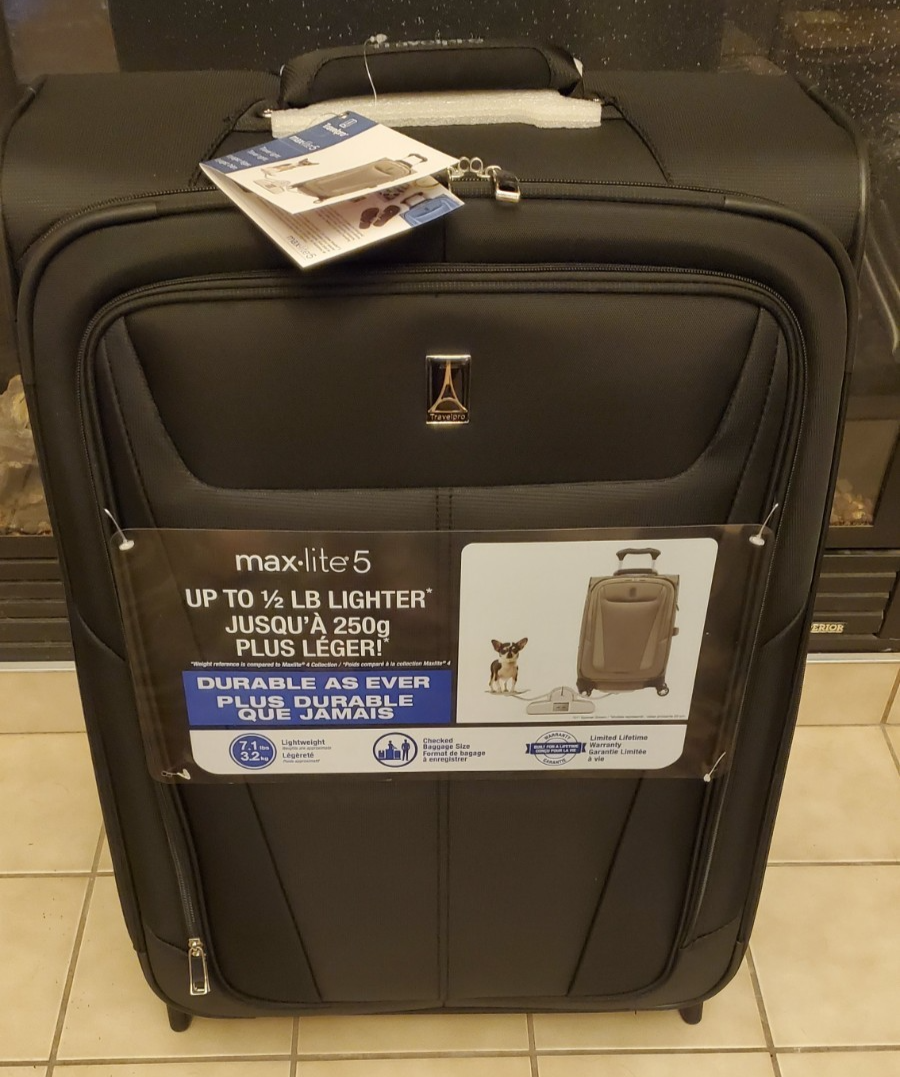 Travelpro Luggage Maxlite 26 Travelpro Maxlite Softside Expandable