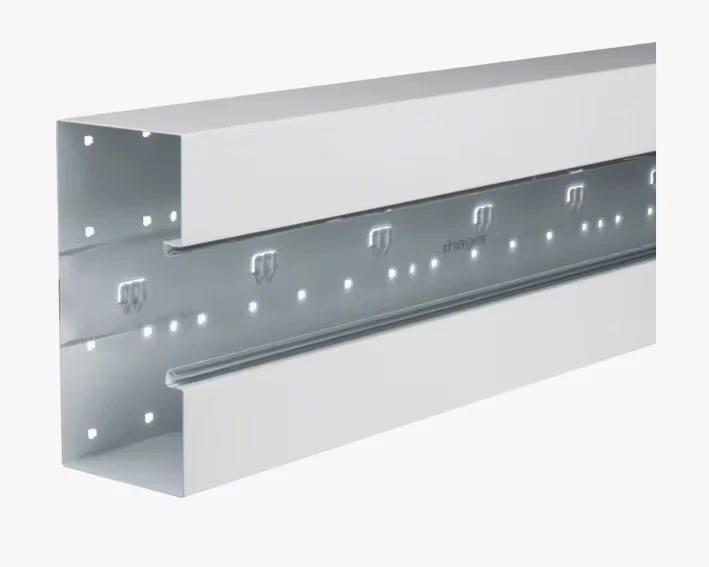 Hager BRS10021019016 Brüstungskanal-Unterteil frontrastend zu BRS 100x210mm Ober