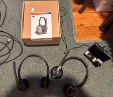 Plantronics Poly Savi W8220 Stereo 2 Wireless Headsets Base Working Orginal Box