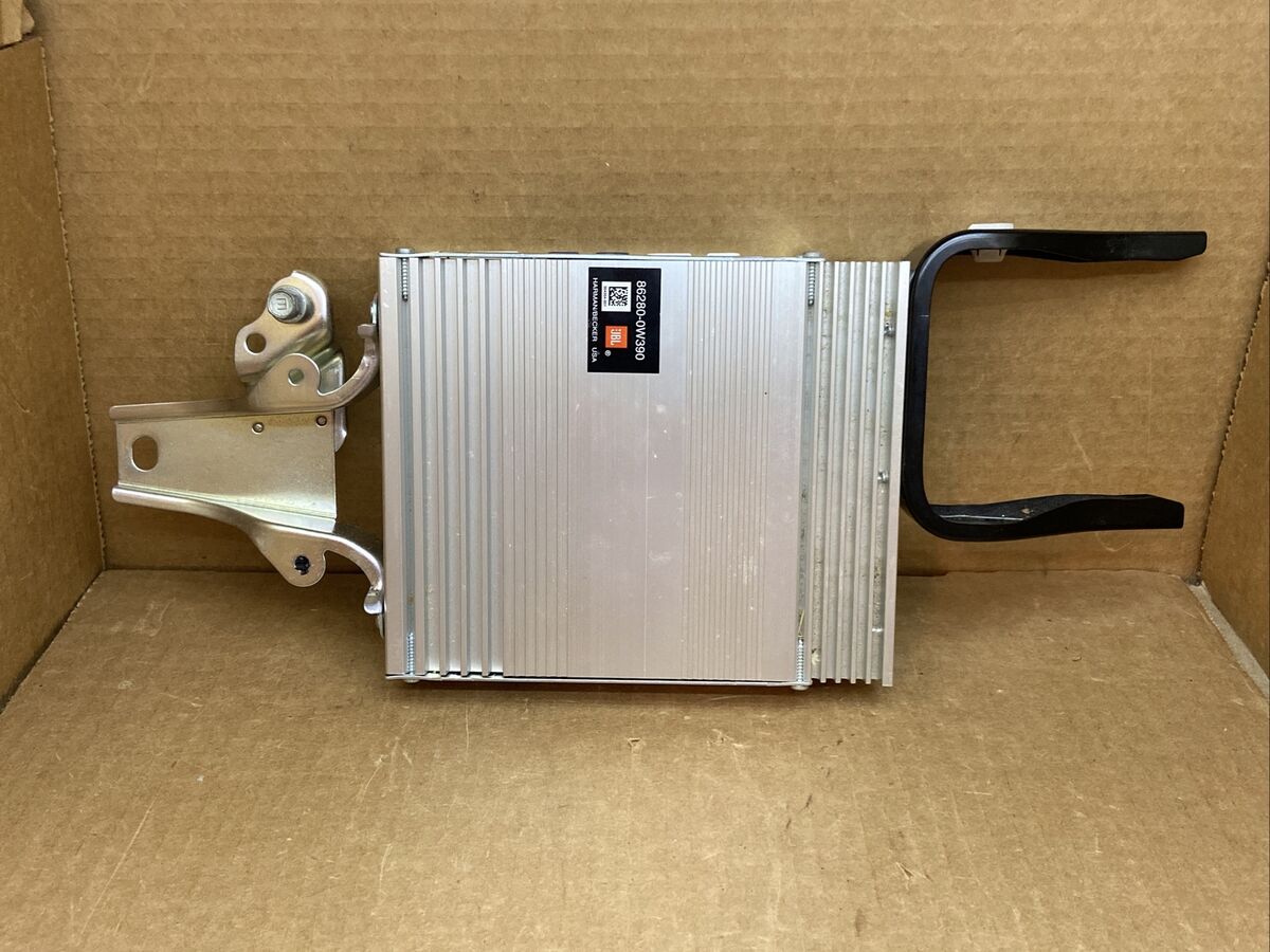 07-11 Toyota Camry JBL Harman Audio Stereo Radio Amplifier 07-11 Toyota Camry JBL Harman Audio Stereo Radio Amplifier