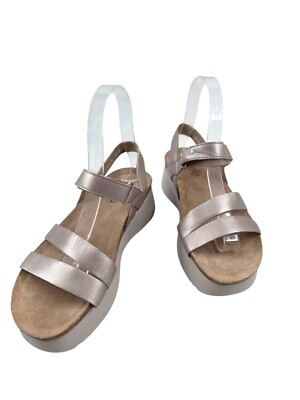 Munro Sandals Womens Sz 6.5 Metallic Taupe Leather Juniper