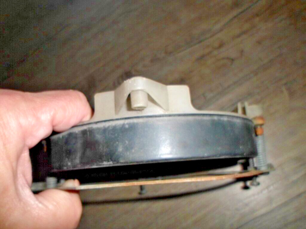 1991 Lotus Elan - High & Low Beam Retainer Pair Right Side **1 BOLT NOT ORIG.**