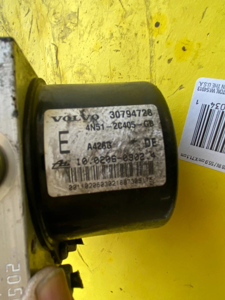VOLVO S40 2007-2010 ABS CONJUNTO BOMBA FRENO ANTIBLOQUEO OEM 30794730AA Foto 4 de 4
