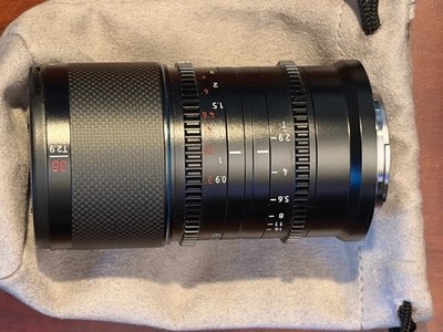 SIRUI Saturn 35mm T2.9 1.6x Anamorphic Lens Sony E Mount