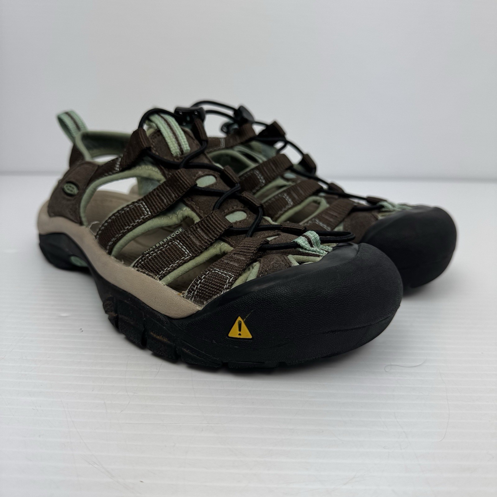 Sandali Keen donna Newport H2 marrone scarpa da passeggio atletica casual trail misura 7 5