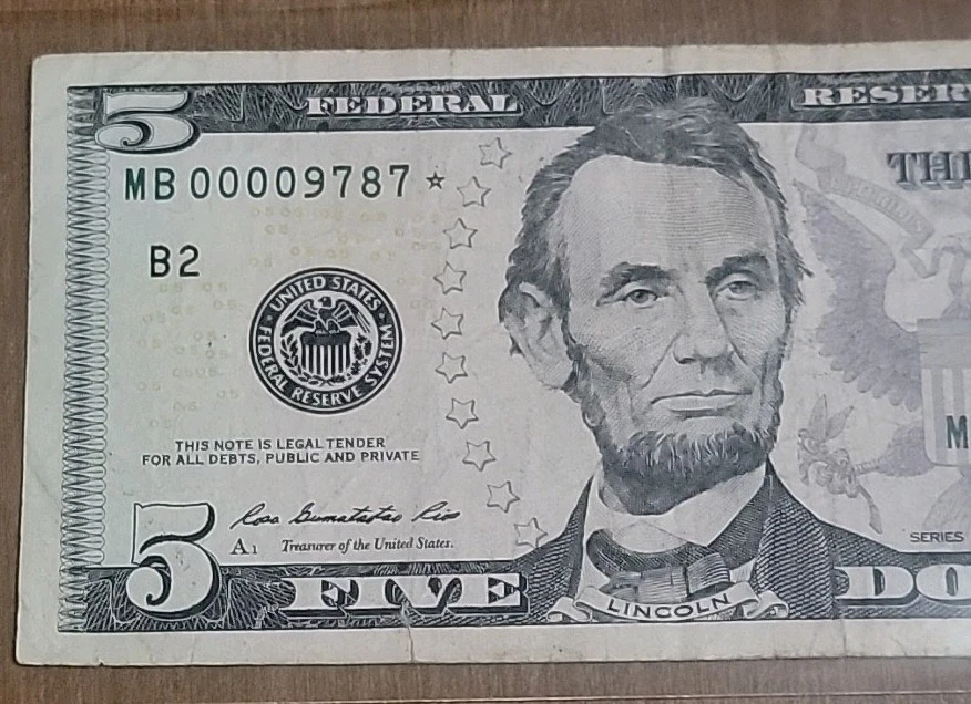 Ultra Low Serial 2013 $5 BILL FEDERAL RESERVE STAR NOTE ☆ Rare LOW SERIAL NUMBER - Image 3 of 4