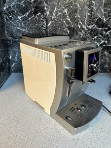 WEISS DeLonghi Magnifica S - ECAM 23.420 - Kaffeevollautomat