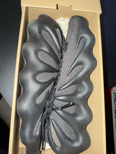 Taglia 8.5 Adidas Yeezy 450 Utility Nero (2022)