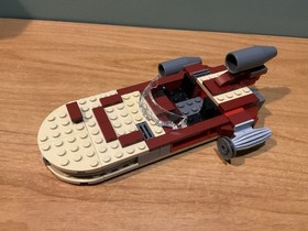 LEGO Star Wars: Luke's Landspeeder 8092 - 100% Complete with Manual - Free Ship!