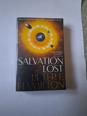 Salvation Lost: A thrilling space adventure by a master... - Hamilton, Peter F.
