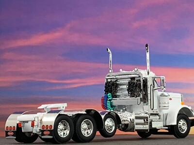 1/64 DCP WHITE PETERBILT 359 TRI AXLE DAY CAB | eBay