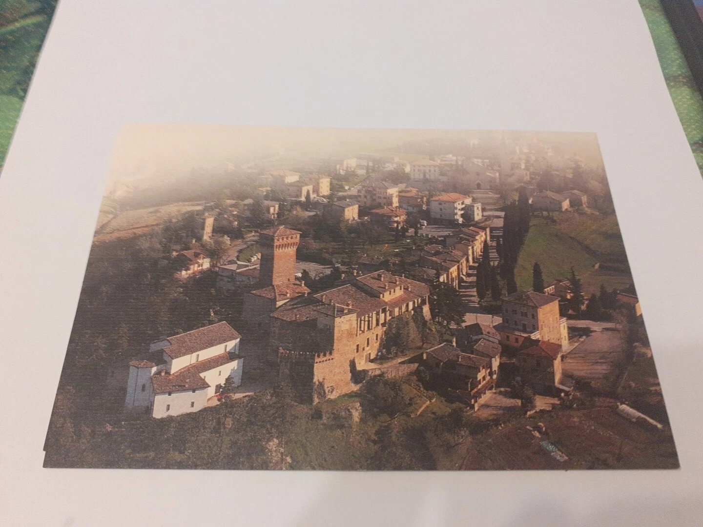 Foto 1 di 4
