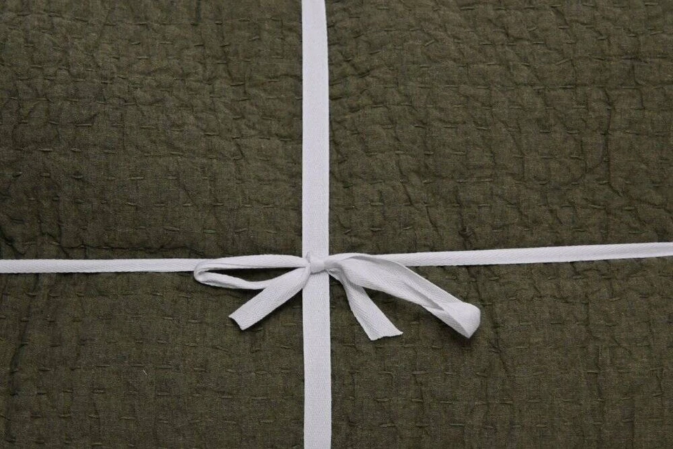 Pottery Barn Pick-Stitch Handcrafted Cotton Linen Quilt, F/Q 92" x 88" Loden New - Image 2 of 4