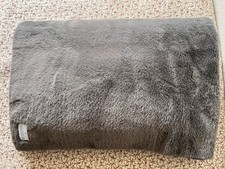 RESTORATION HARDWARE LUXURY PLUSH THROW BLANKET FOG