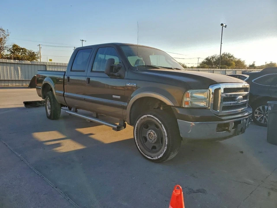 (LOCAL PICKUP ONLY) Back Glass Sliding Power Center Glass Fits 04-07 FORD F250SD Foto 4 de 4