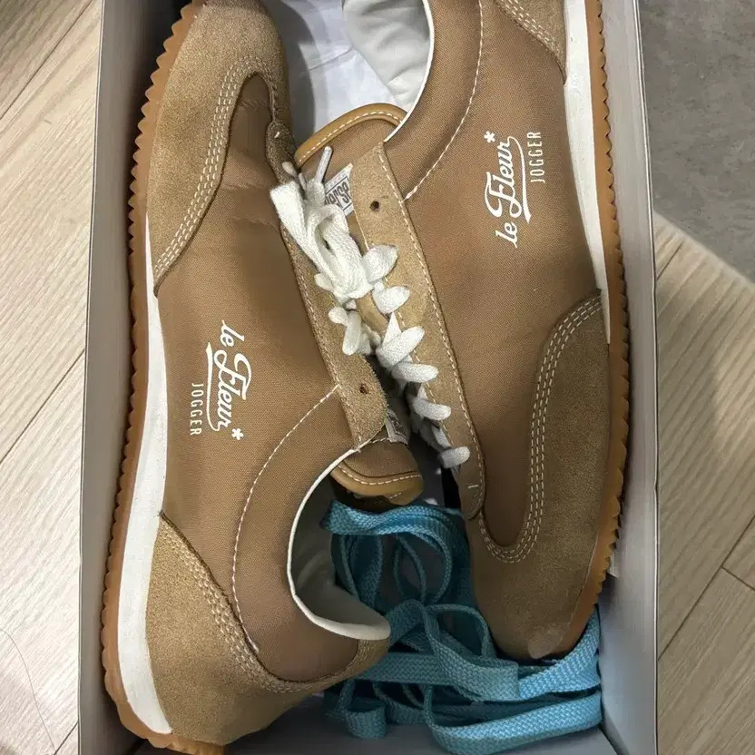 Converse Golf Le Fleur 1908 Jogger - Dijon 270 Size, Slightly Small Fit thumbnail 8